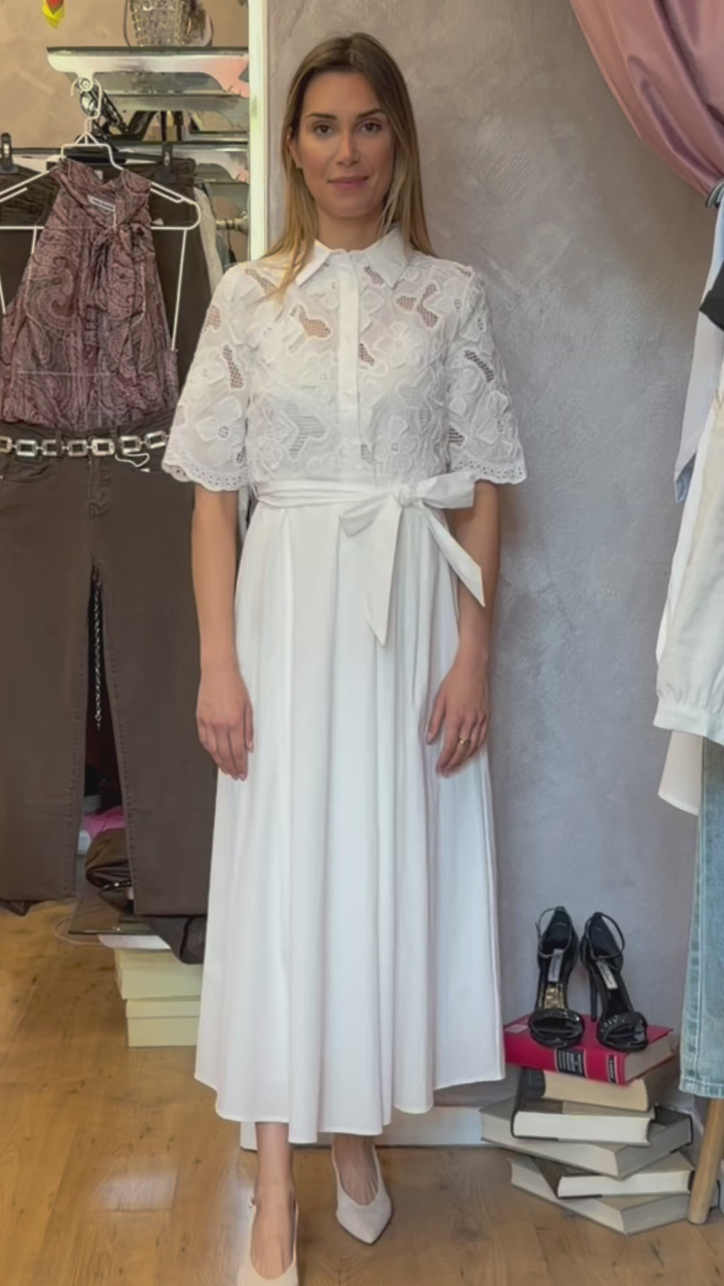 ABITO CAPRI